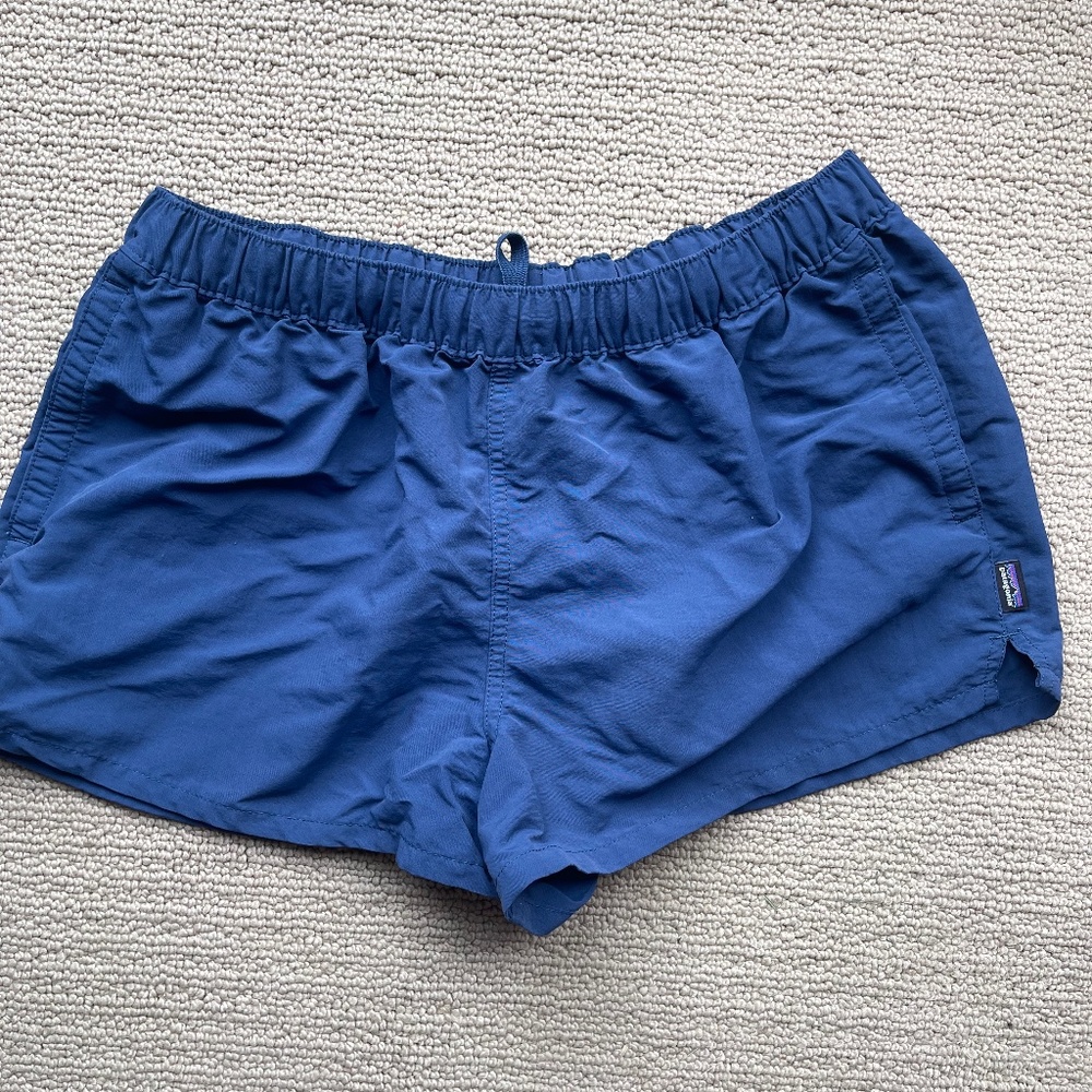 Patagonia Women's Barely Baggies Shorts 2 1/2 Inseem